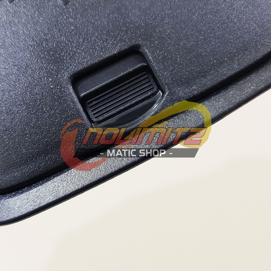 Cover Tutup Laci Box Dashboard Depan Kiri New NMAX 2020