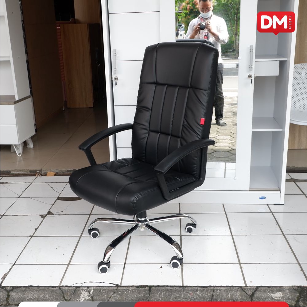 Kursi Kantor Yoda - DM Mebel