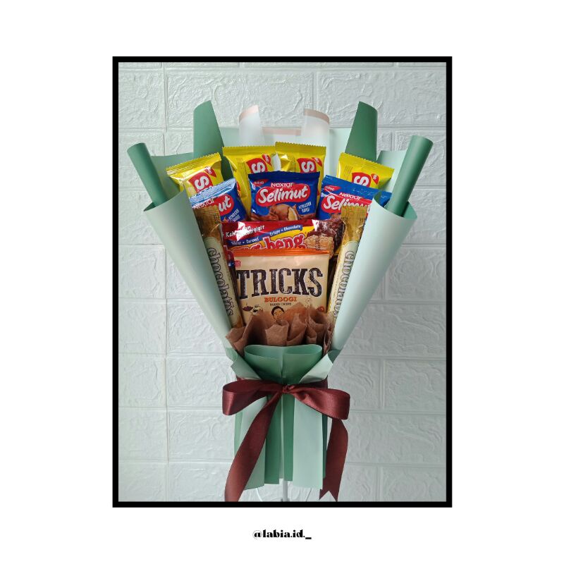 

Buket Snack Wisuda Ulang Tahun Murah