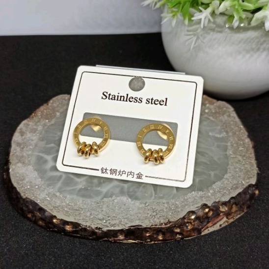 Anting Titanium Stud Bulat motif romawi warna gold E14024