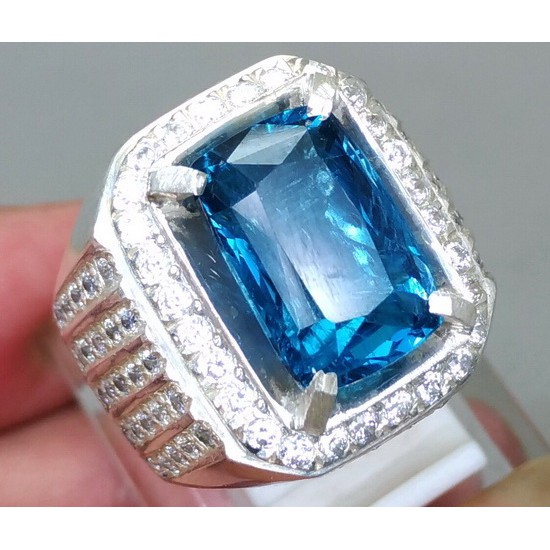 Batu Permata Blue Topaz London Bersertifikat GRI Kwalitas Istimewa