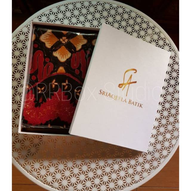 Box Biasa Lapis dalam (30x25x5cm)