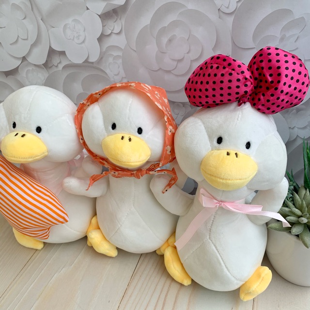 Boneka Lovely Goose / Bebek Lucu