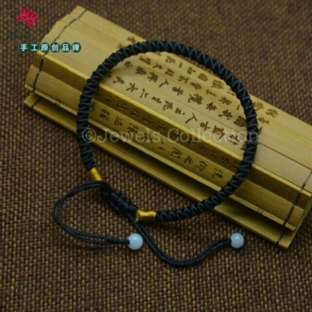 GELANG TALI MERAH PINTAL LUCKY CHARM RED STRING BRACELET GELANG TALI MERAH PINTAL LUCKY CHARM RED STRING BRACELET