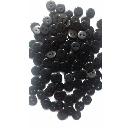 Kancing Baju 2 lubang warna hitam 12 pcs ukuran 10 mm / Kancing Kemeja/ Kancing seragam