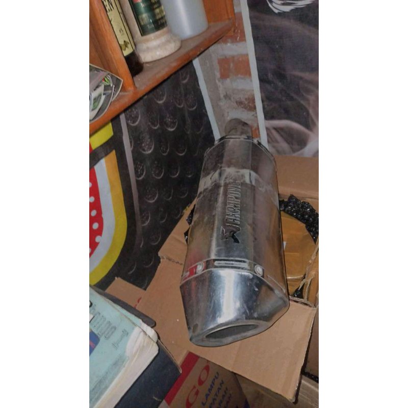 knalpot akrapovic slenser ori