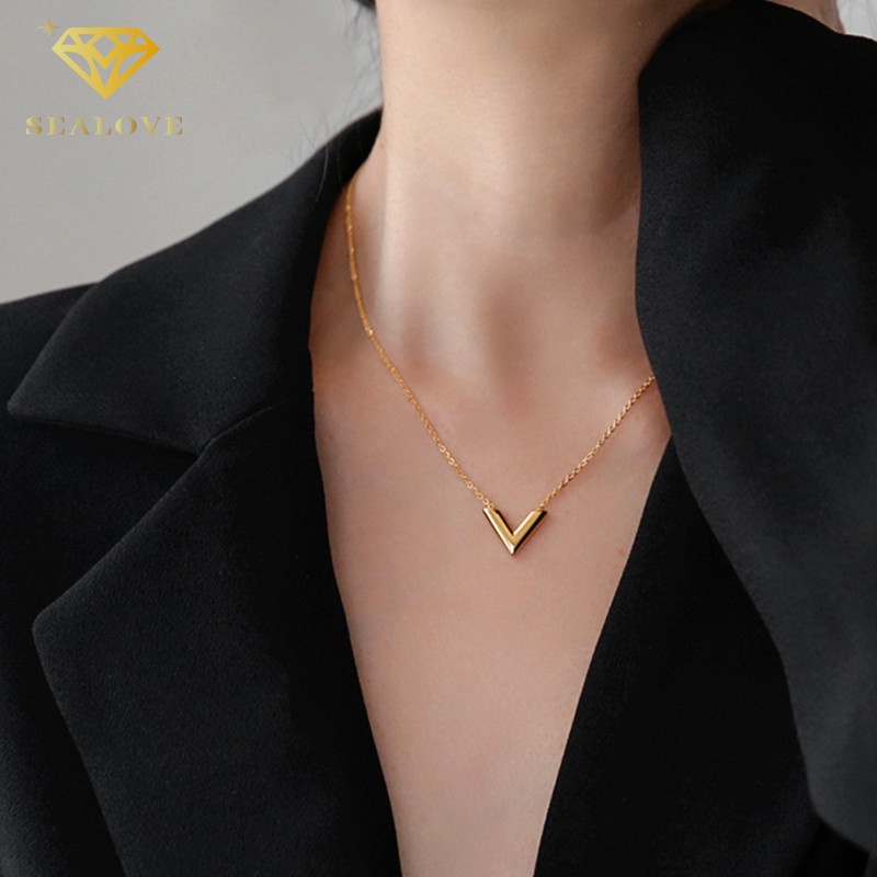 Kalung Titanium Wanita Liontin Huruf V necklace Emas 18k simple Anti Karat dan luntur Fashion Korean Style Perhiasan COD