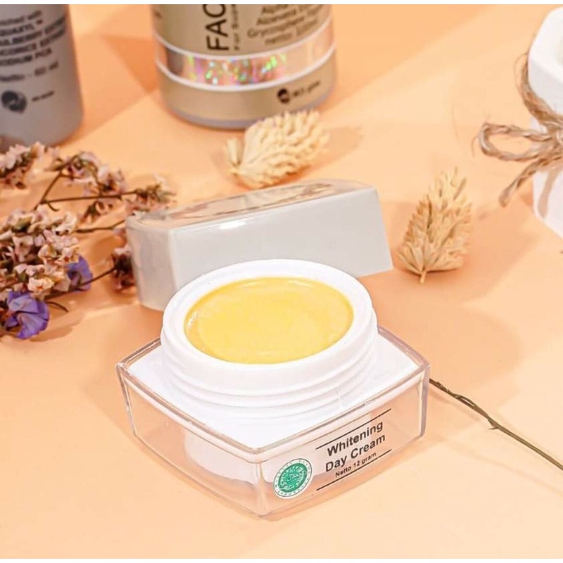 Whitening day cream ms gow/ kirm pagi ultimate acne ms glow BB cream (MS GLOW 100% ORIGINAL)