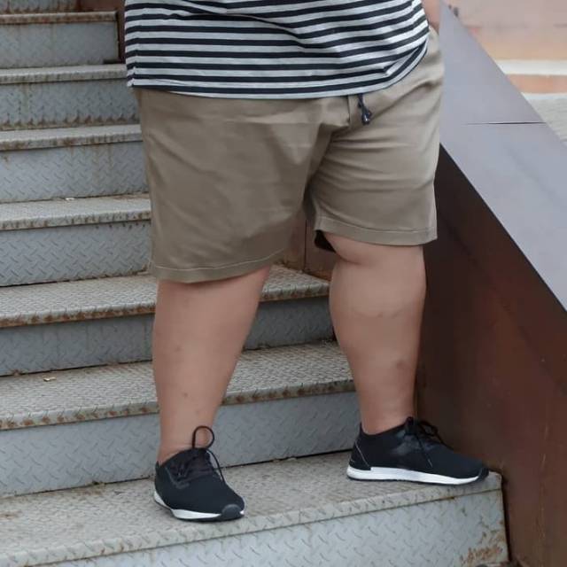Celana Chino Pendek Big Size / Celana Big Size