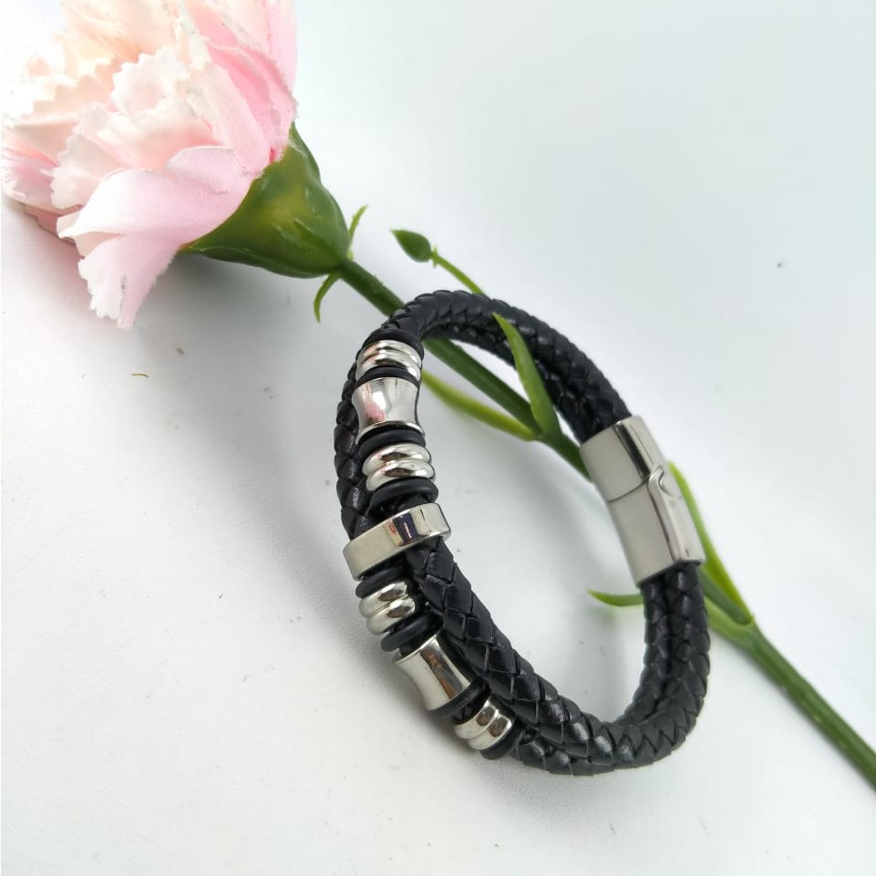 OLEVS Gelang Tangan Kulit Magnetik Gaya Punk Rock Fashion Pria New Produk...GK00016