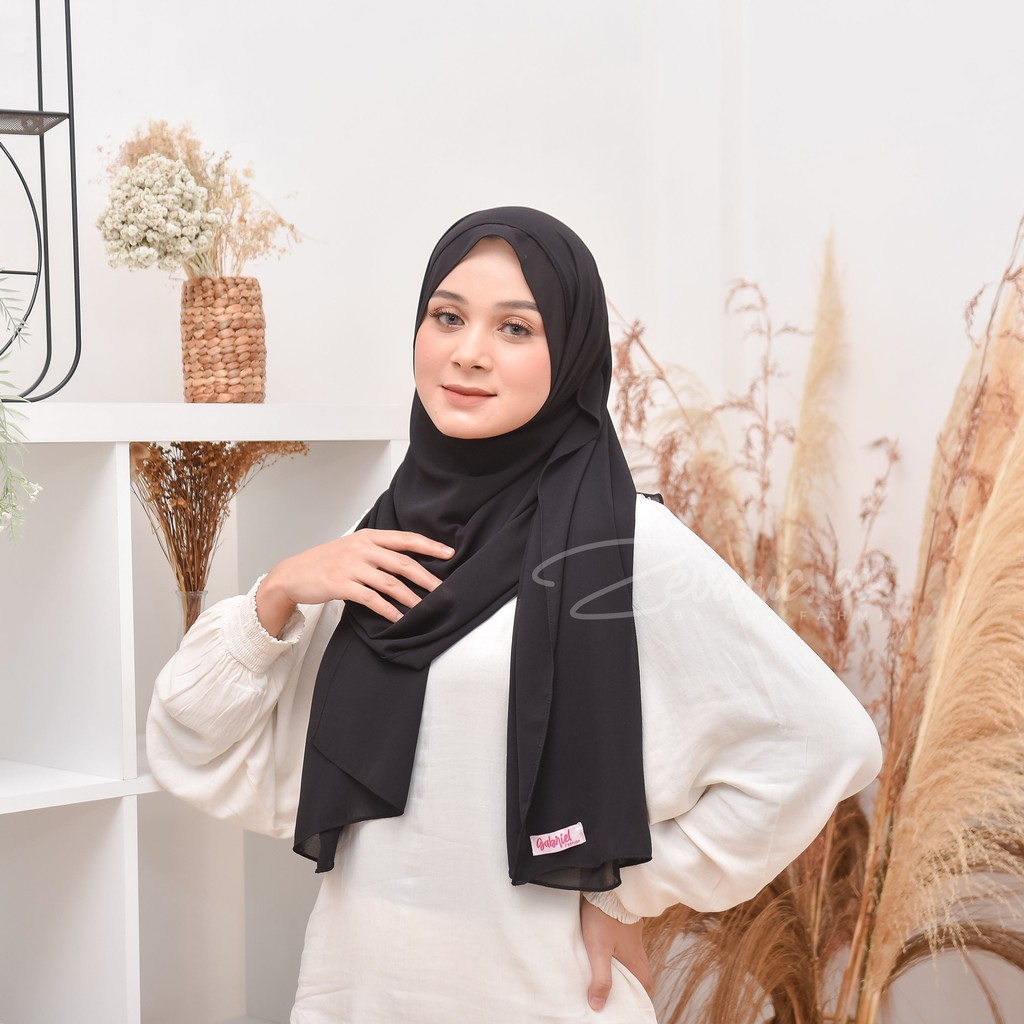 Promo Puncak 6.6 Big Sale | Balqis Pashmina / Pashmina Double Layer Best Material Armany Super Jatuh Mudah Dibentuk Tidak Licin Ukuran Panjang 200 cm By Zevanic.co-HITAM