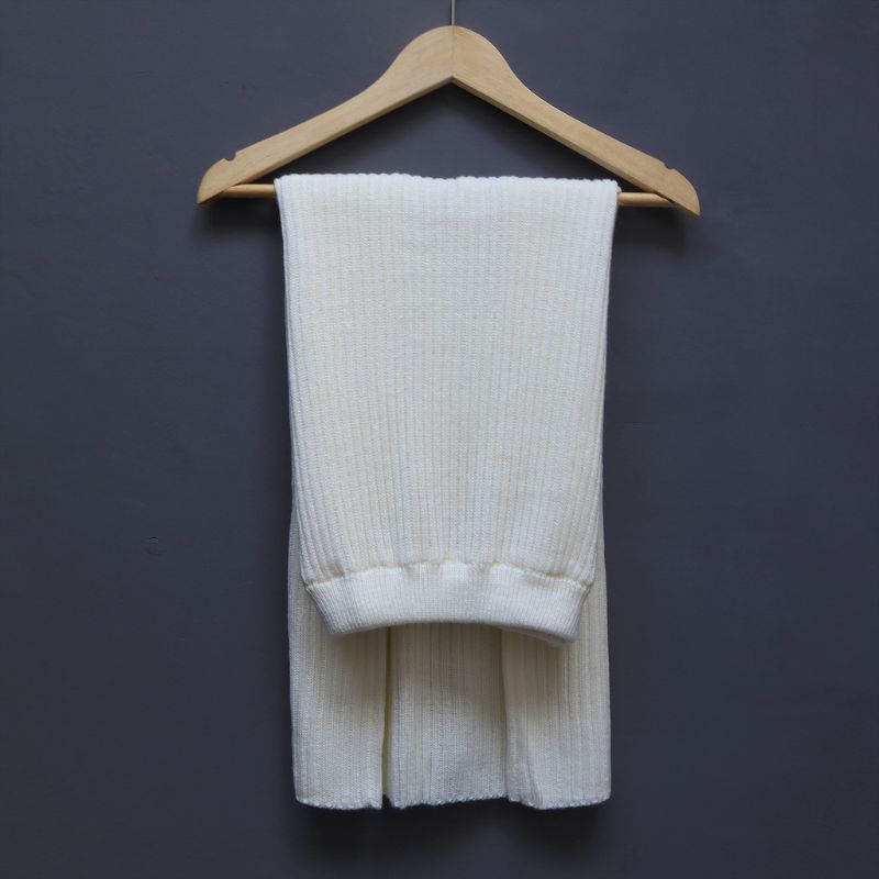 ROK RAJUT/ ROK SPAN RAJUT /ROK SPAN RAJUT PREMIUM / ROK KNIT // ROK SPAN /ROK SPAN HITAM/ ROK SPAN RAJUT PREMIUM TEBAL/KNIT/KNITTED/RAJUTAN/SPAN/ROK/ ROK SPAN KNITED/ SPAN RAJUT PREMIUM WANITA MURAH TERLARIS TERJANGKAU-Broken white