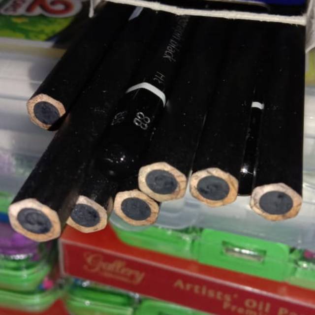 

Pensil 8B