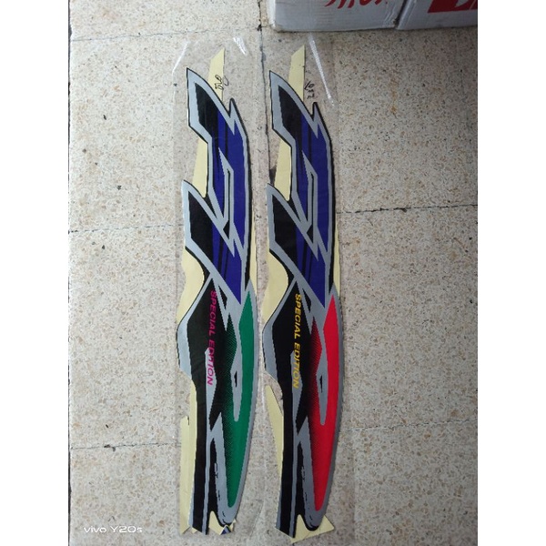 striping Yamaha fiz striping Yamaha F1Z spesial edition 1996