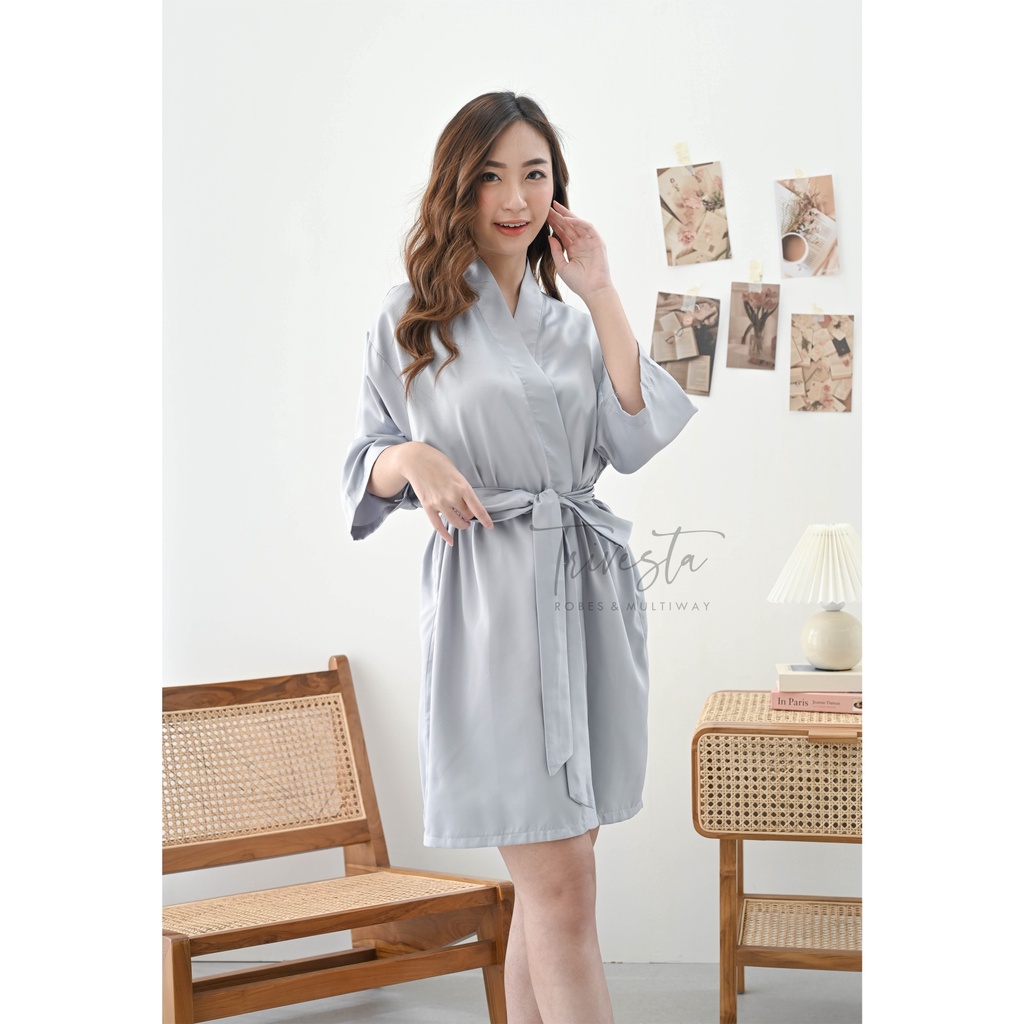 Trivesta Robes - Basic Robe Abu Silver - Kimono Robe Bridesmaid Satin + Free Bordir (Tulisan Bebas Bisa Nama)