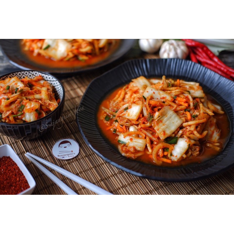 

Kimchi Halal 1000 gram Ssajangnim’s Napa Korean Kimchi Sawi Ori Korea enak murah kualitas tinggi