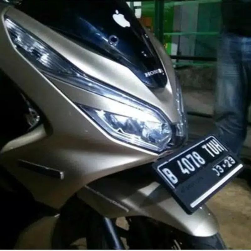 New Breket Tatakan Plat Nomor Cha Ready  Nmax Lama,Nmax New 2020,Aerox &amp; Honda Pcx New