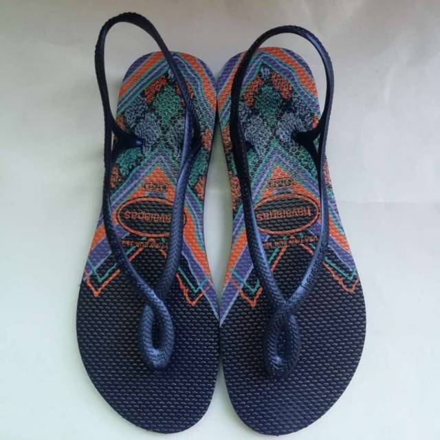 havaianas sandals with backstrap