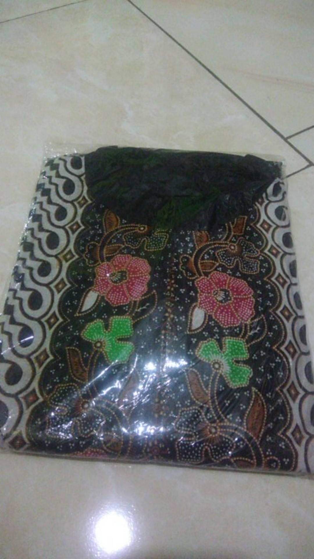 Terlaris Set Couple Batik Keluarga Marina, Set Couple Batik Ndoro Jowi Ruffle Sania Pekalongan