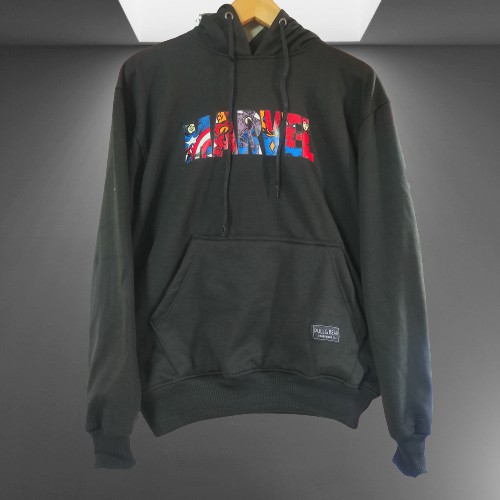 SWEATER HOODIE PULL BEAR MARVEL TERLARIS