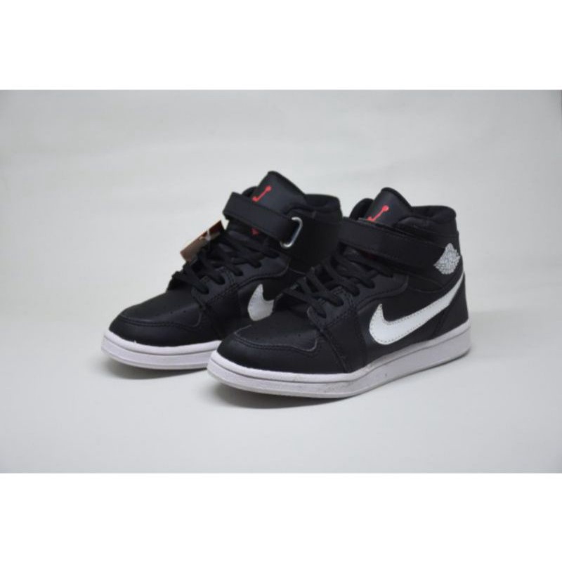 SEPATU ANAK NIKE AIR JORDAN 1 RETRO HIGH WHITE RED BLACK ~ IMPORT