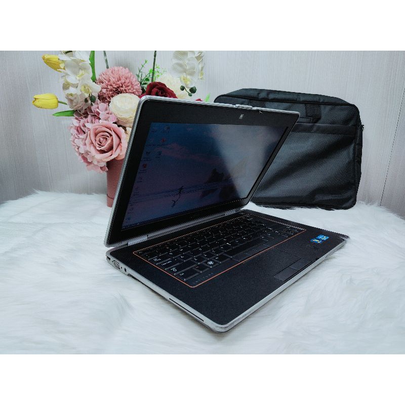 Laptop Design DELL Latitude E6420 Core i5 Gen 2 Ram 4 GB HDD 500 GB Nvidia NVS 4200M Bergaransi