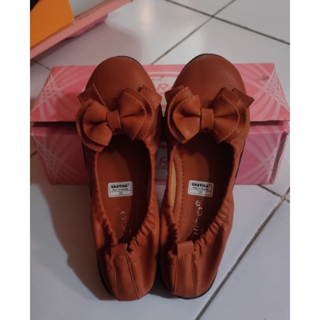 Flat Shoes Gratica