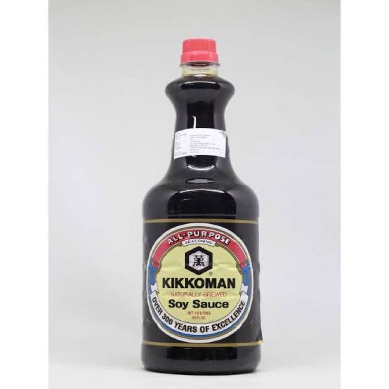 

Kikkoman Soy Sauce Shoyu Kecap Asin Jepang 1,6 L