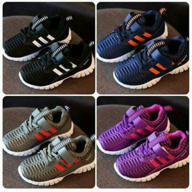 Sepatu sport NY
