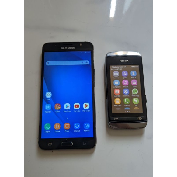 Samsung galaxy j7 2016 & nokia asha 306 batangan