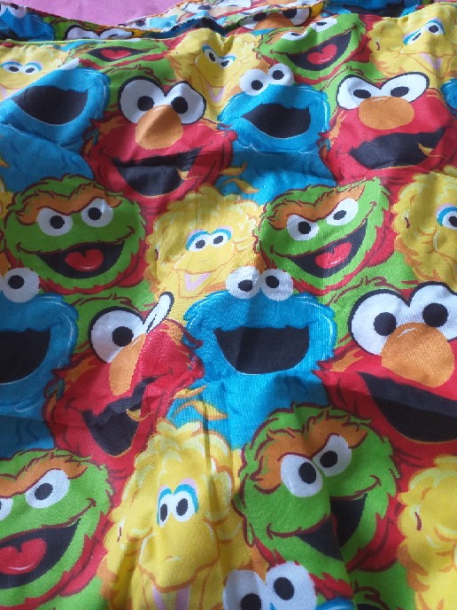 Sarung Bantal Cinta Karakter Ukuran 45x95 Cm