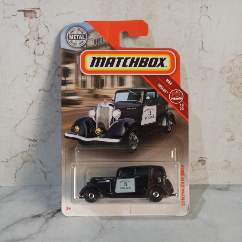 Matchbox 33 Plymouth Pc Sedan