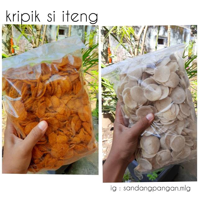 

kripik si iteng(basreng) dan macaroni