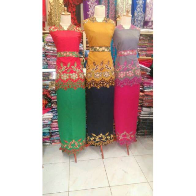 Kain bordir bukittinggi