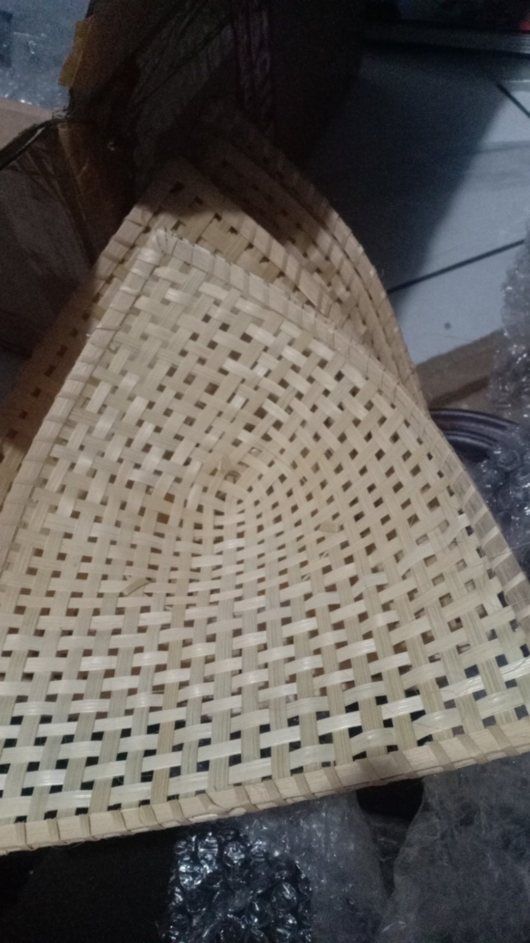 Pincuk Bambu Dengan Tatakan 24x29 Cm