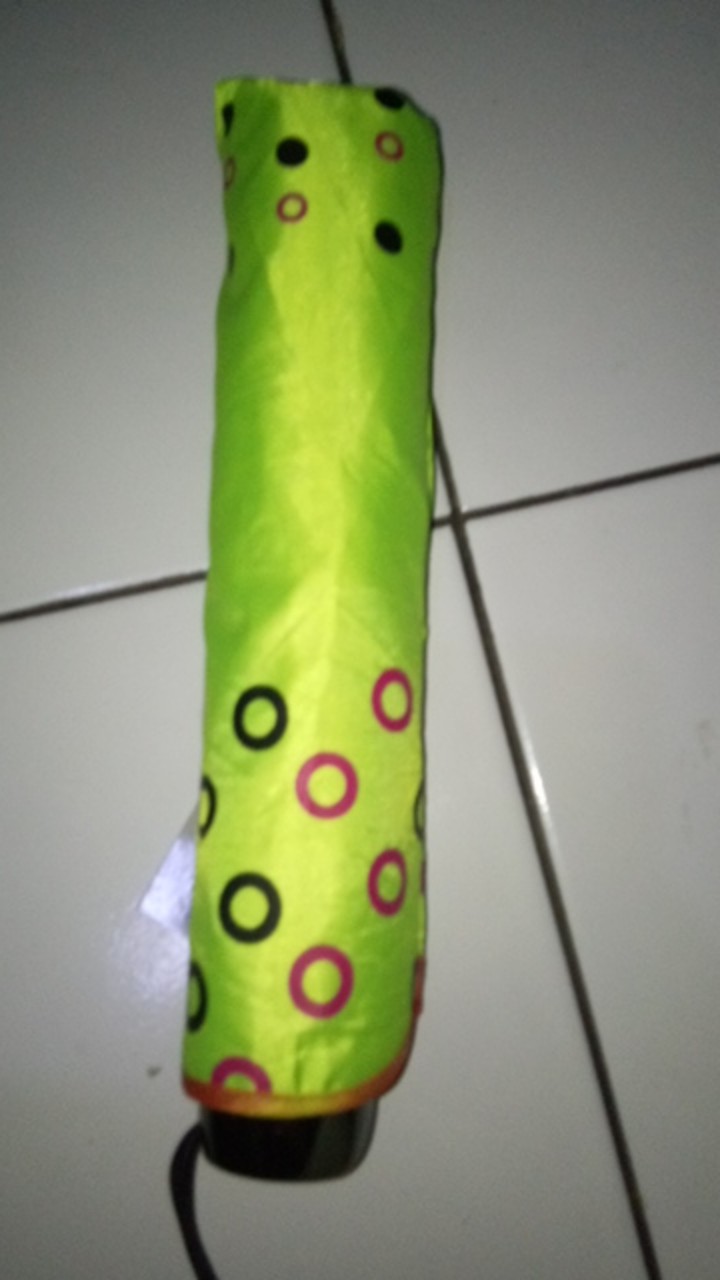Payung Lipat 4 Karakter Motif Polkadot Ring Anti Uv Merk Osaka - 4008