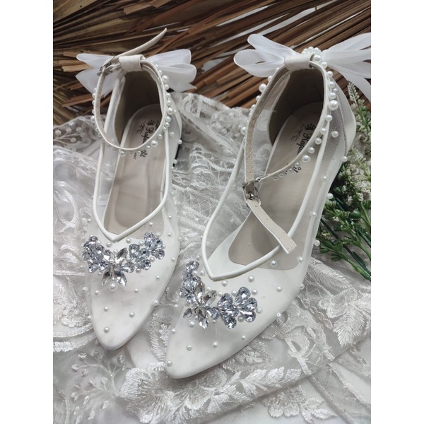 sepatu pesta wedding wanita v merrisa putih tali pita 2cm tahu