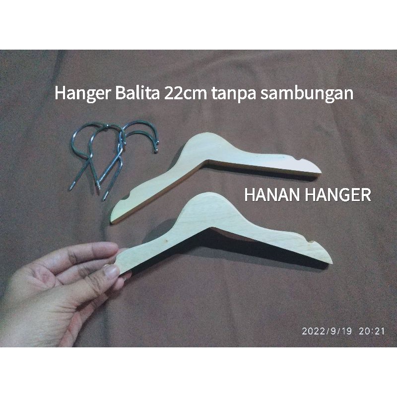 HANGER KAYU BALITA  22CM / hanger kayu / hanger kokoh / hanger distro / hanger estetik / gantungan b