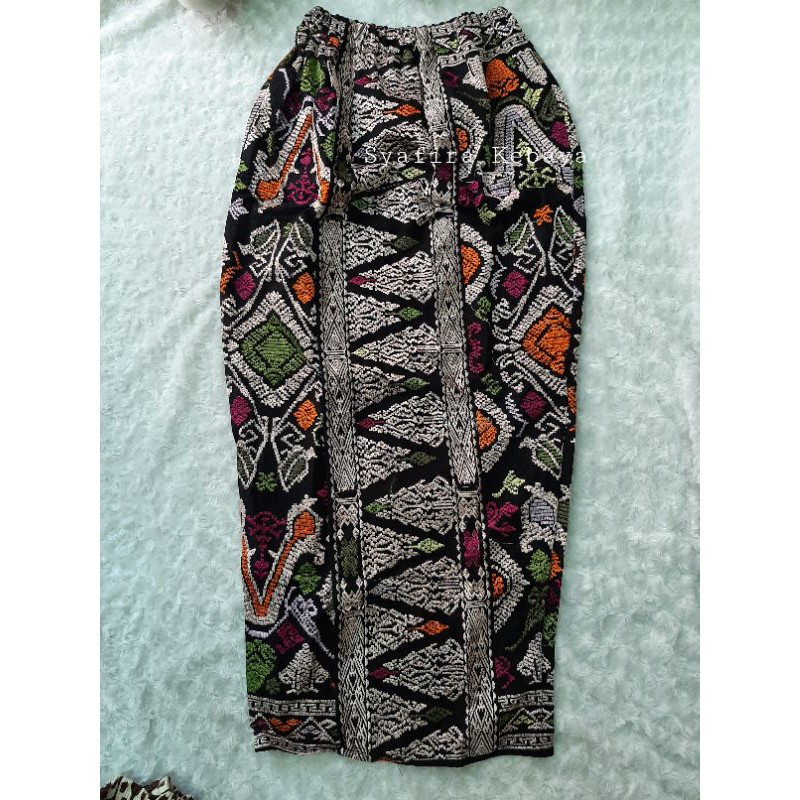 Rok jadi katun Bali belahan samping/rok span bali