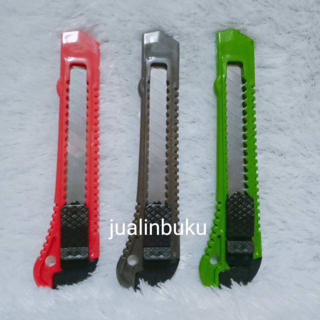 

Cutter Besar Rencengan / Pisau cutter