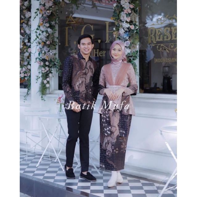 SET COUPLE AVEENA BROWN KEBAYA WISUDA TERBARU  KEBAYA LAMARAN KEBAYA TUNANGAN TERBARU 2022