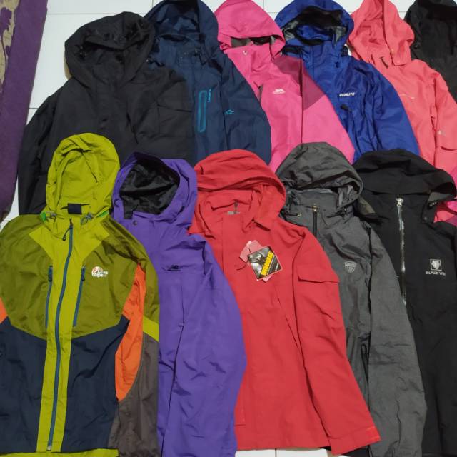 Borongan jaket outdoor