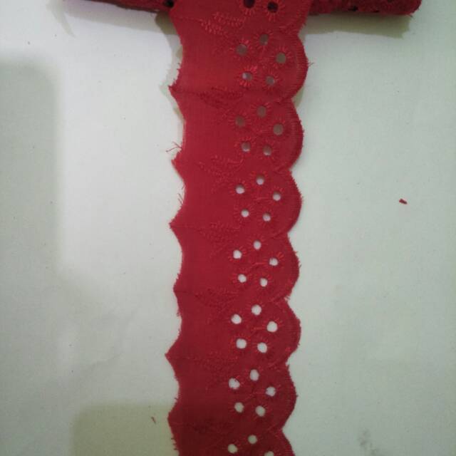 PER METER RENDA KATUN WARNA MERAH CABE LEBAR 4.5CM