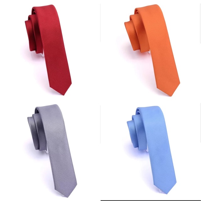 Dasi Pria Motif Salur Halus