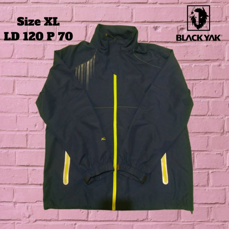 Jaket outdoor black yak like new