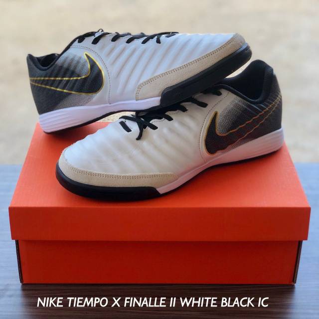 Nike Tiempo X Finalle II White Black IC