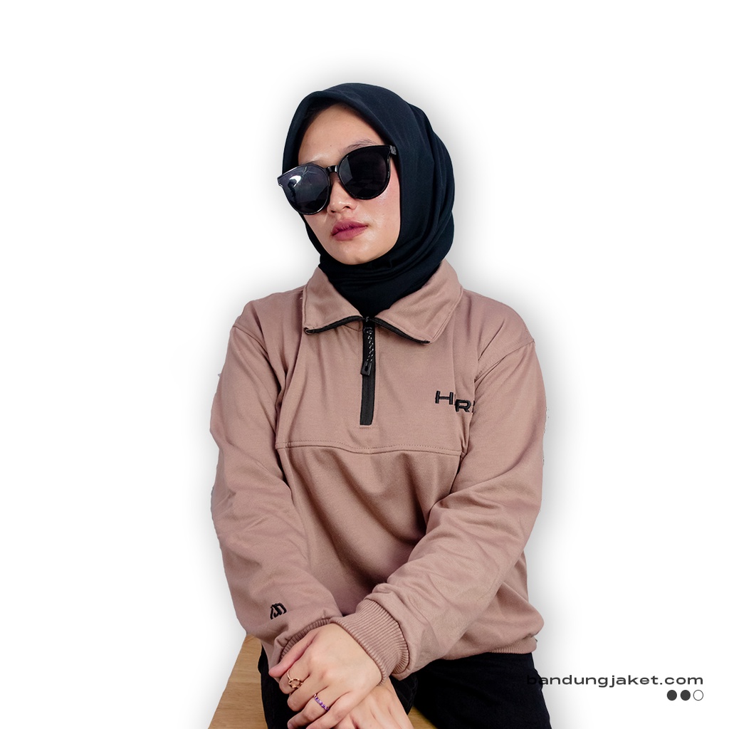 Holyrider Turtleneck Zipper  Black Mocca II  Sweater kerah tinggi trendy