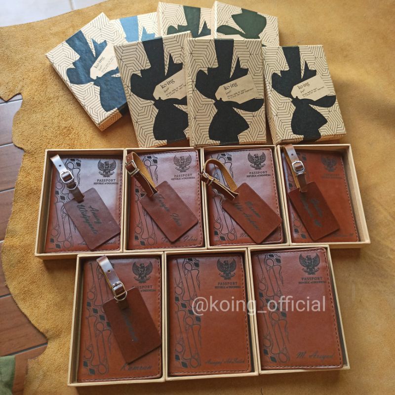 KOING PASPOR COVER PAKET PLUS KOPER TAG FREE BOX DAN CUSTOM NAMA