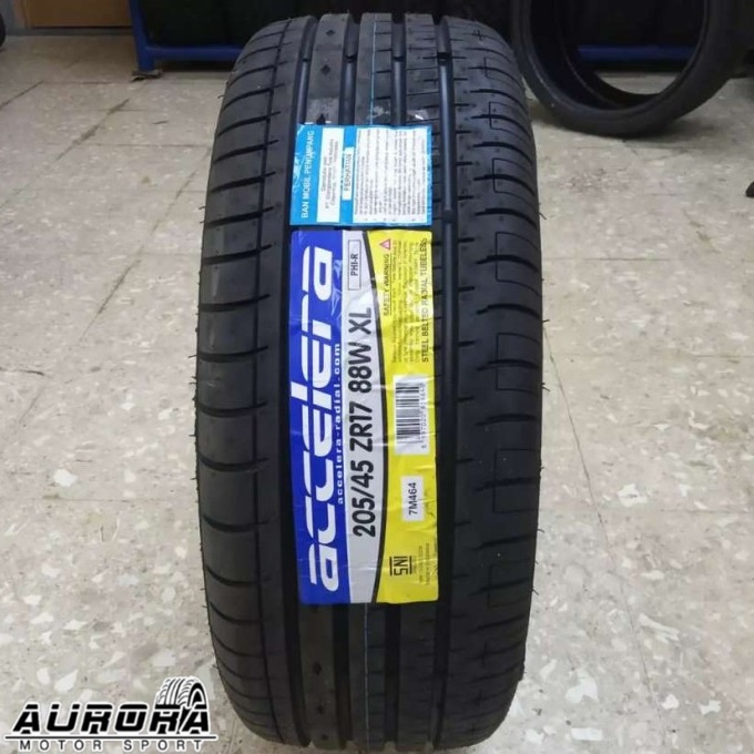 Ban Mobil Accelera PHI-R 205/45 R17 Black ban mobil tubeless 205 45 untuk velg ring 17