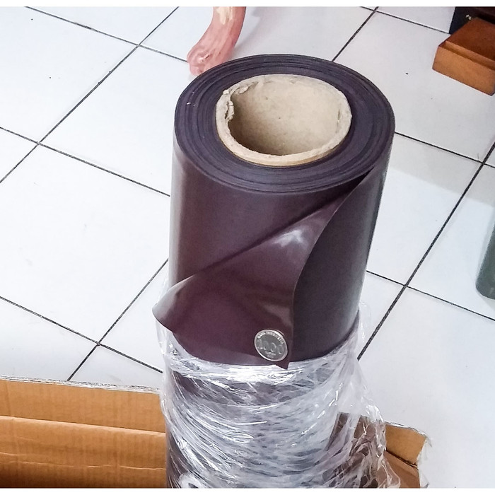 

A81Duya Rubber Magnet Sheet Lembaran Roll Hitam Tebal 0.5Mm X 60Cm X 100Cm As71S0D
